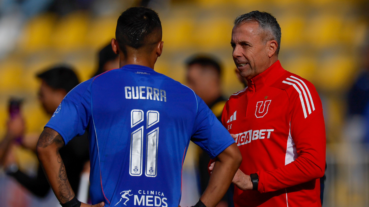 Álvarez golpea la mesa: las sorpresas de U de Chile para la Supercopa frente a Colo Colo