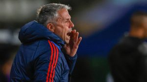 Alerta en la U de Chile: las ofertas que ponen en jaque el futuro de Gustavo Álvarez