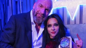 El emotivo momento de Stephanie Vaquer con Triple H tras volver a ser campeona en WWE