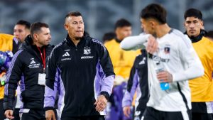 “Es irreproducible”: exayudante de Almirón destapó escándalo con jugador de Colo Colo