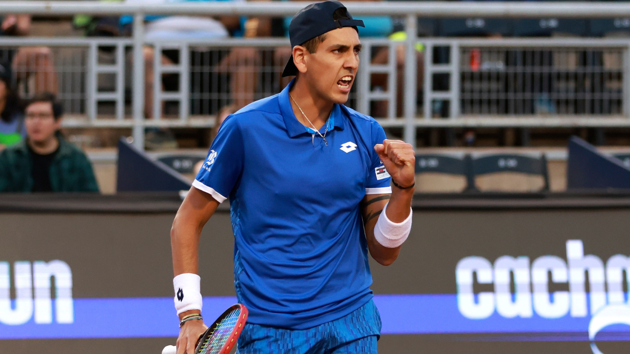 Alejandro Tabilo sorprende en Chengdú y se mete otra vez en el top 100 del ATP