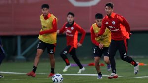 Las bajas de La Roja ante Brasil que complican a Nicolás Córdova