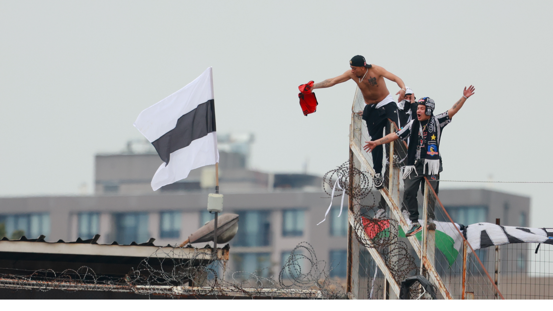Tragedia de hincha de Colo Colo pone en duda la Supercopa