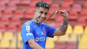 El futuro de Lucas Assadi sacude a la U de Chile: cifras millonarias y rumores de salida