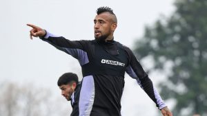 Las primeras alineaciones de Fernando Ortiz en Colo Colo revelan sorpresas inesperadas