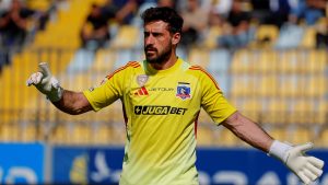 Buenas noticias en Colo Colo: revelan el tiempo de recuperación de Fernando de Paul