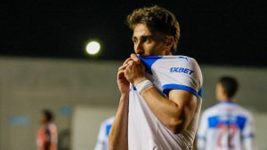 U Católica venció a Limache y sigue soñando con la Libertadores