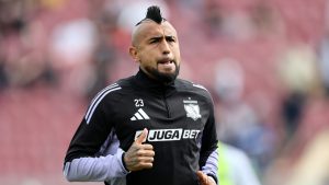 Siguen los coletazos por la Kings League: CSD Colo Colo también le raya la cancha a Arturo Vidal