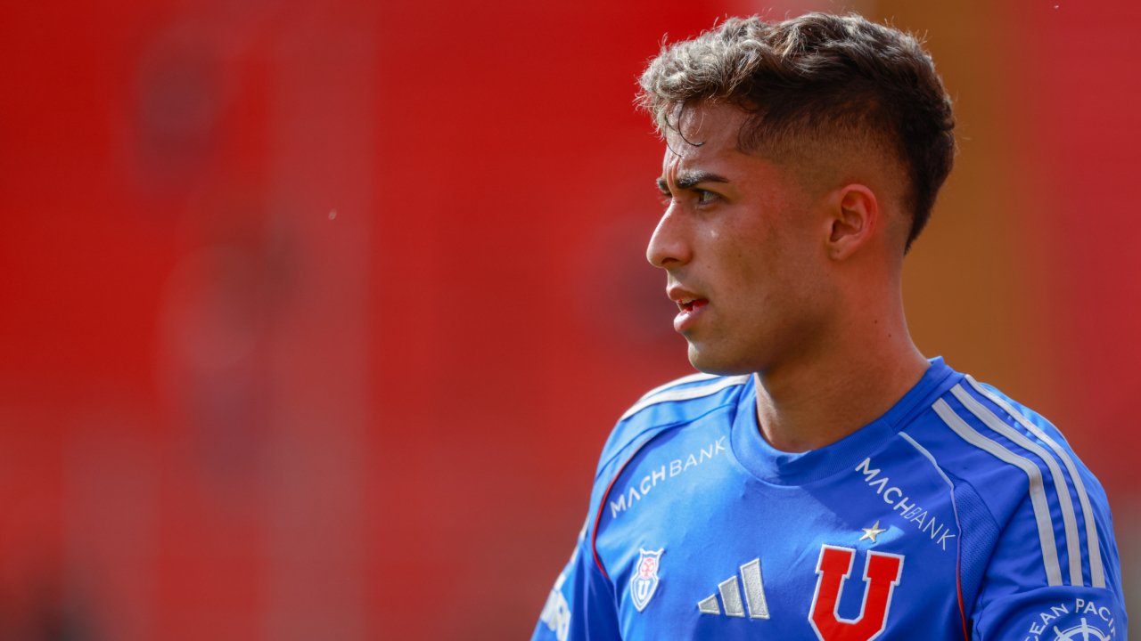 Preocupación en la U de Chile: Lucas Assadi y tres piezas claves podrían partir