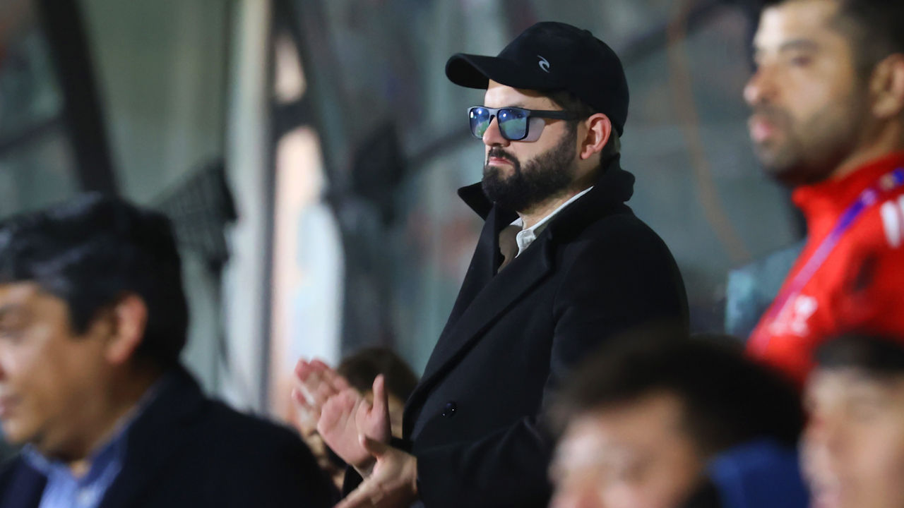 No solo Gabriel Boric: Otro presidente pretende asistir a la gran final del Mundial sub 20