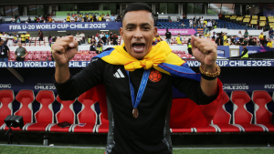 El DT que dice no al modelo Córdova: la frase de César Torres que sorprendió a Chile