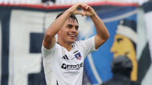 Vicente Pizarro podría dejar Colo Colo: el plan del Cacique para reemplazar a su joya del mediocampo