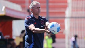 Desde U. de Chile son enfáticos por el futuro de Gustavo Álvarez y dejan un aviso