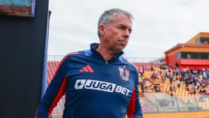 En la U de Chile se resignan a la partida de Gustavo Álvarez: “Ya sabe dónde se va a ir”