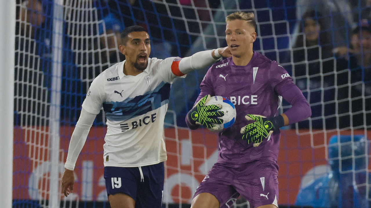 El movimiento silencioso de U Católica: renueva a una de sus principales figuras