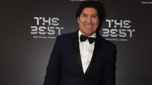 Iván Zamorano reveló qué técnico debería dirigir a La Roja
