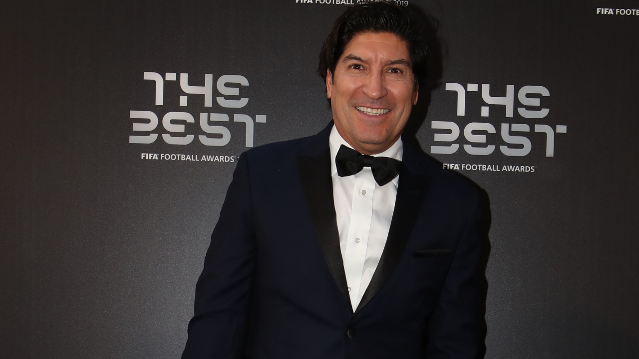Iván Zamorano reveló qué técnico debería dirigir a La Roja