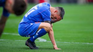 Se conoció el castigo para Charles Aránguiz por su expulsión en U de Chile