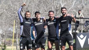 Colo Colo cambió de casa: Los albos entrenaron en Pirque antes del duelo con Puerto Montt
