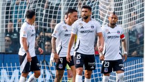 Está en la lista de cortados, pero quiere seguir en Colo Colo: “Es como mi casa”