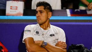 Golpe para Tabilo: sufrirá fuerte caída en el ranking ATP y puede bajar aún más