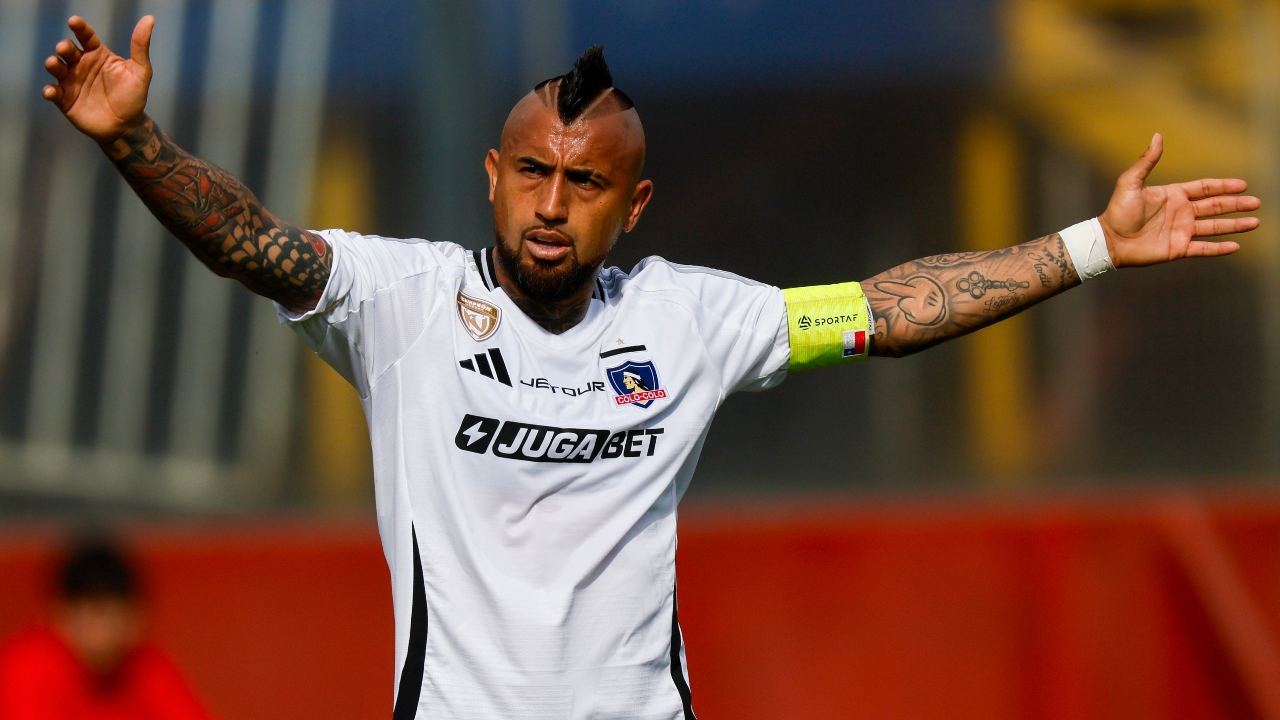 ¿Se quiere ir? Arturo Vidal entrega sus condiciones para seguir en Colo Colo
