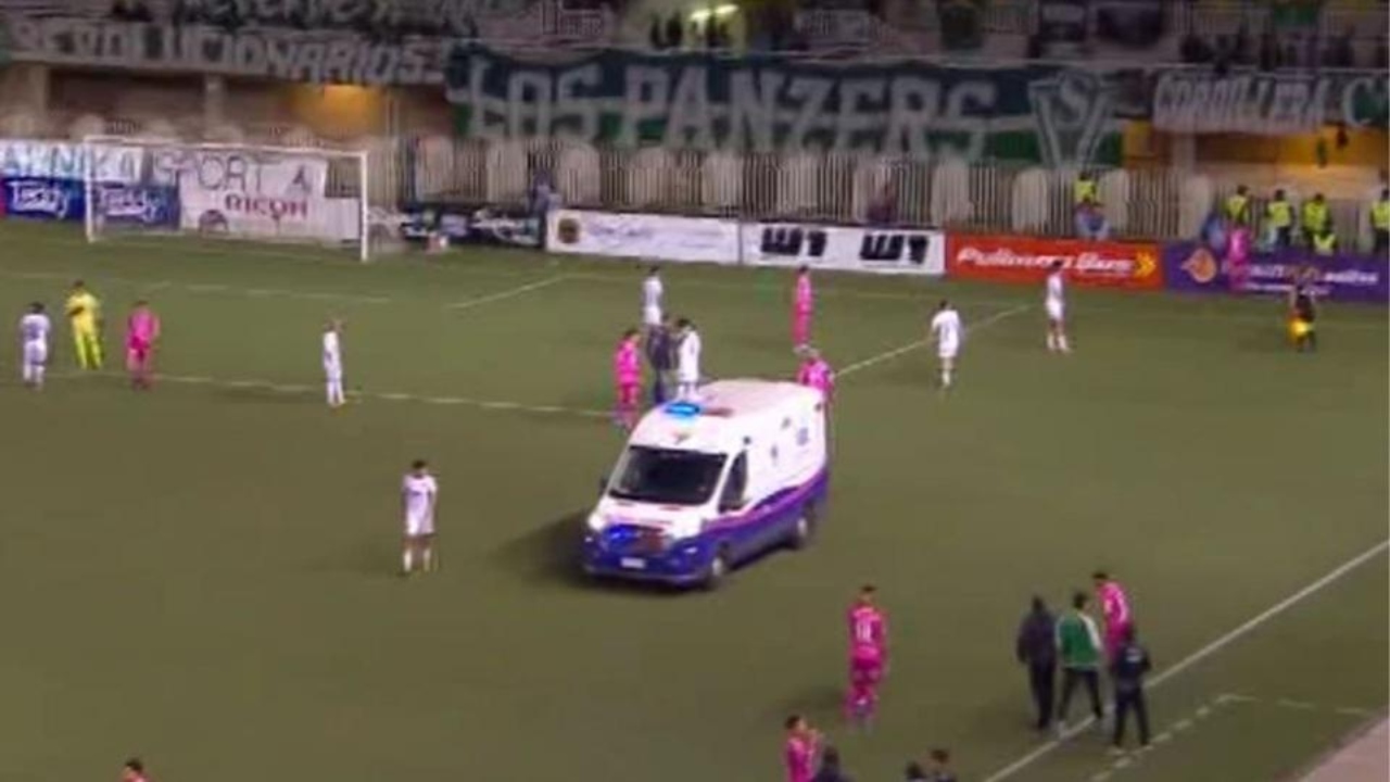 Susto en la Primera B: hincha de Santiago Wanderers sufrió accidente en pleno estadio