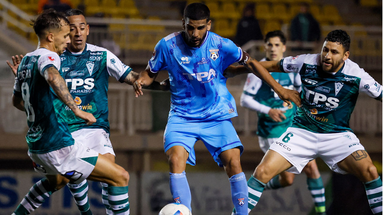 ¡Alarma en la B! Equipo que jugará liguilla arriesga el descenso tras perder su licencia de clubes