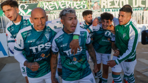 Santiago Morning le dio una mano a Wanderers y lo dejó instalado en la liguilla