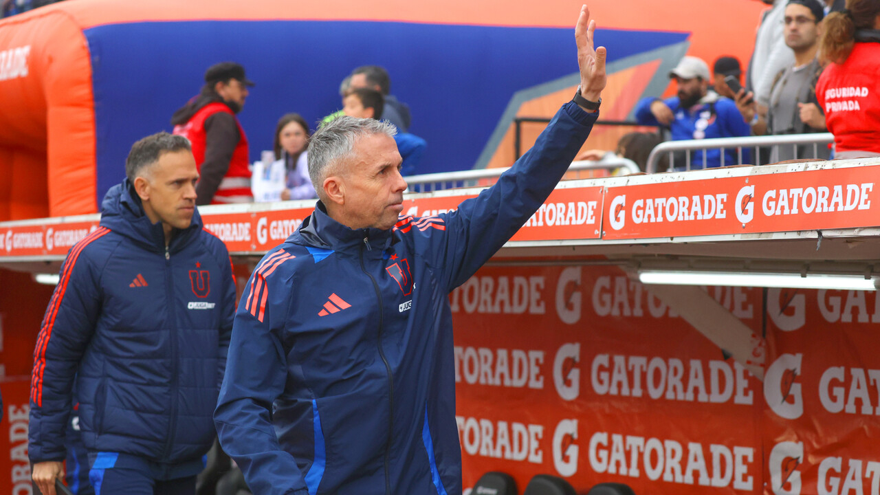 La U de Chile pone fecha límite y acelera una definición clave con Gustavo Álvarez