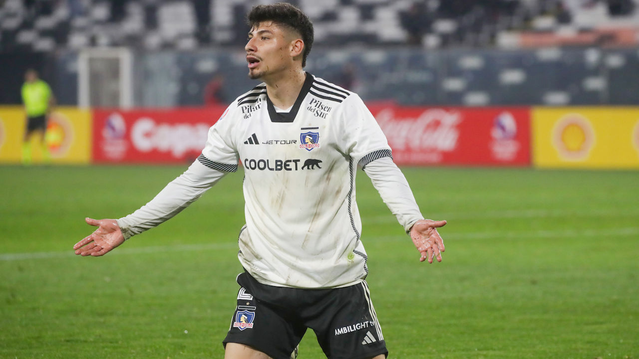 Revelan el motivo que derrumbó el interés de U Católica por Alexander Oroz