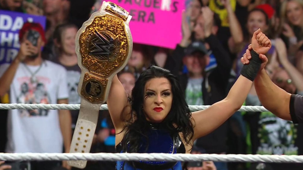 VIDEO: La chispeza de Stephanie Vaquer para retener su título mundial en WWE