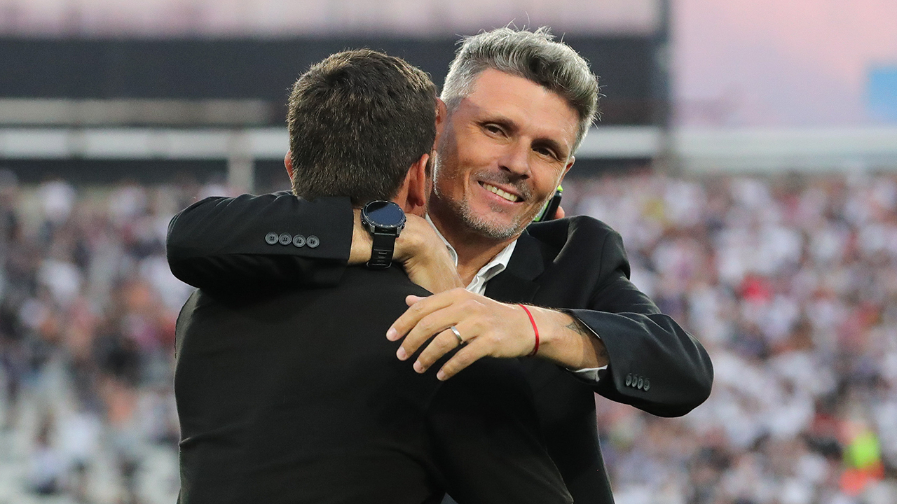 Un candidato se bajó y le limpió el camino al próximo refuerzo de Colo Colo