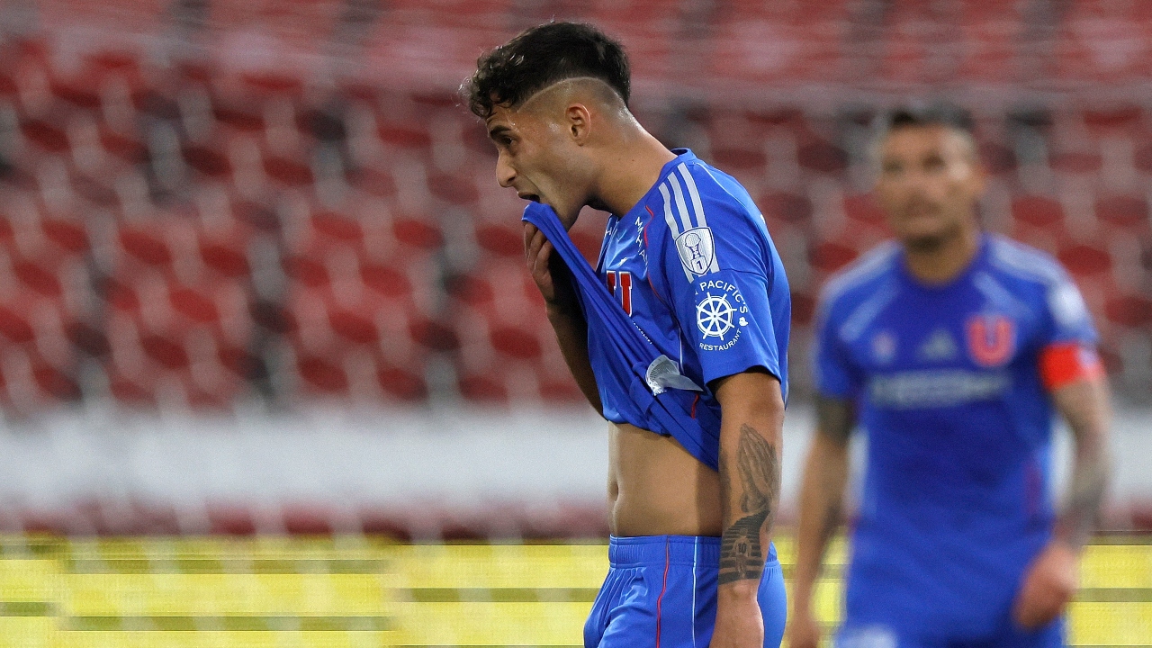 Alerta en U de Chile: la señal de Assadi que deja a la dirigencia contra el tiempo