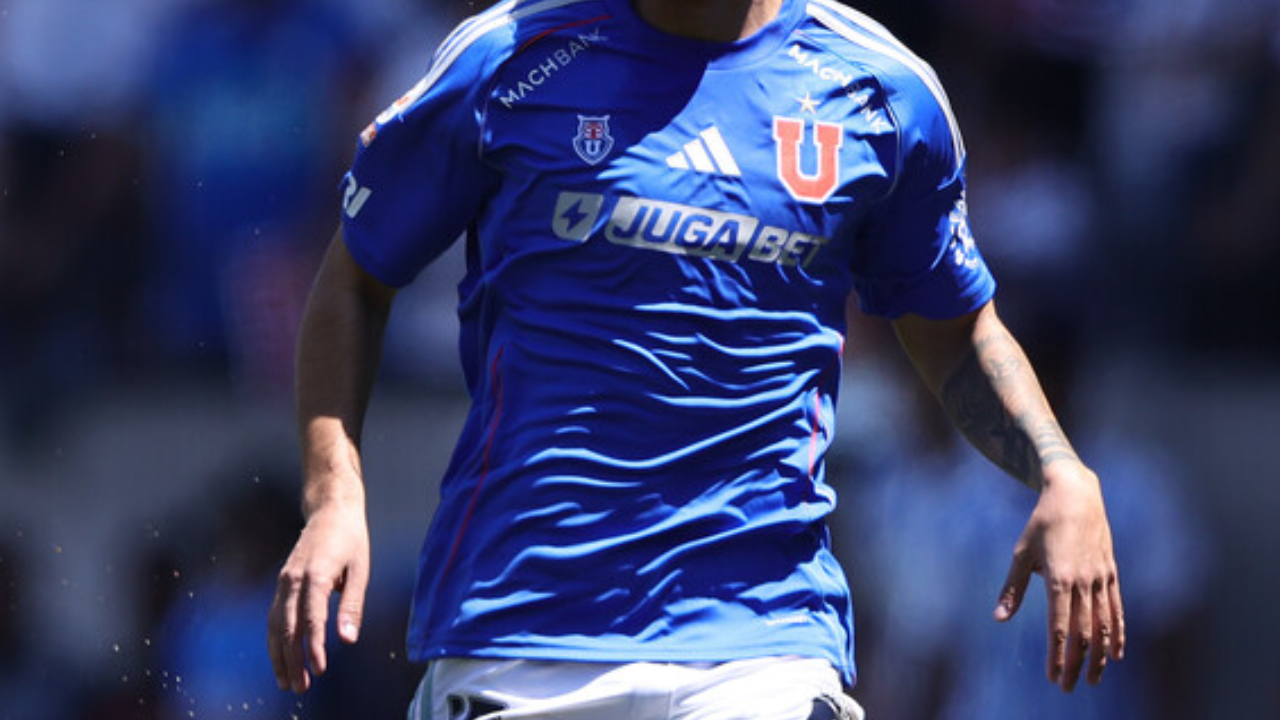 “Es verdad…” La U de Chile mira a una figura de la selección argentina y mueve fichas para el 2026