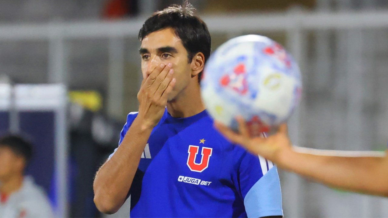 Cambios en la formación de la U de Chile: el arriesgado plan de Meneghini para el Superclásico