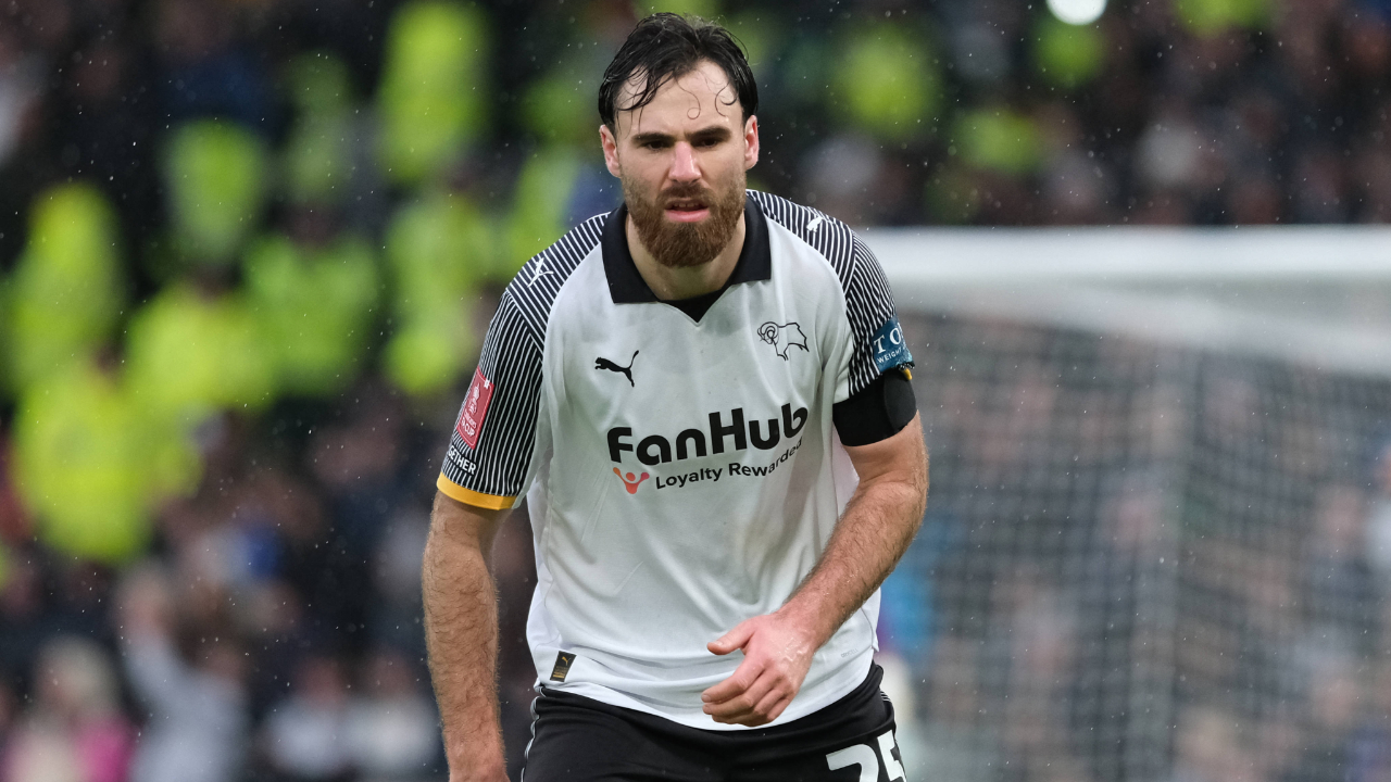 Representantes de Ben Brereton aparecen en documentos del caso Epstein: correos y renuncias golpean a la agencia