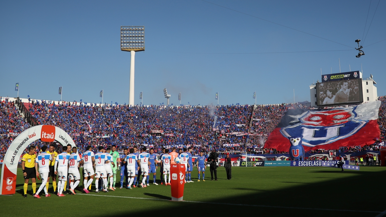 Clásico Universitario en riesgo: concierto en el Nacional tensiona duelo entre la U y la UC