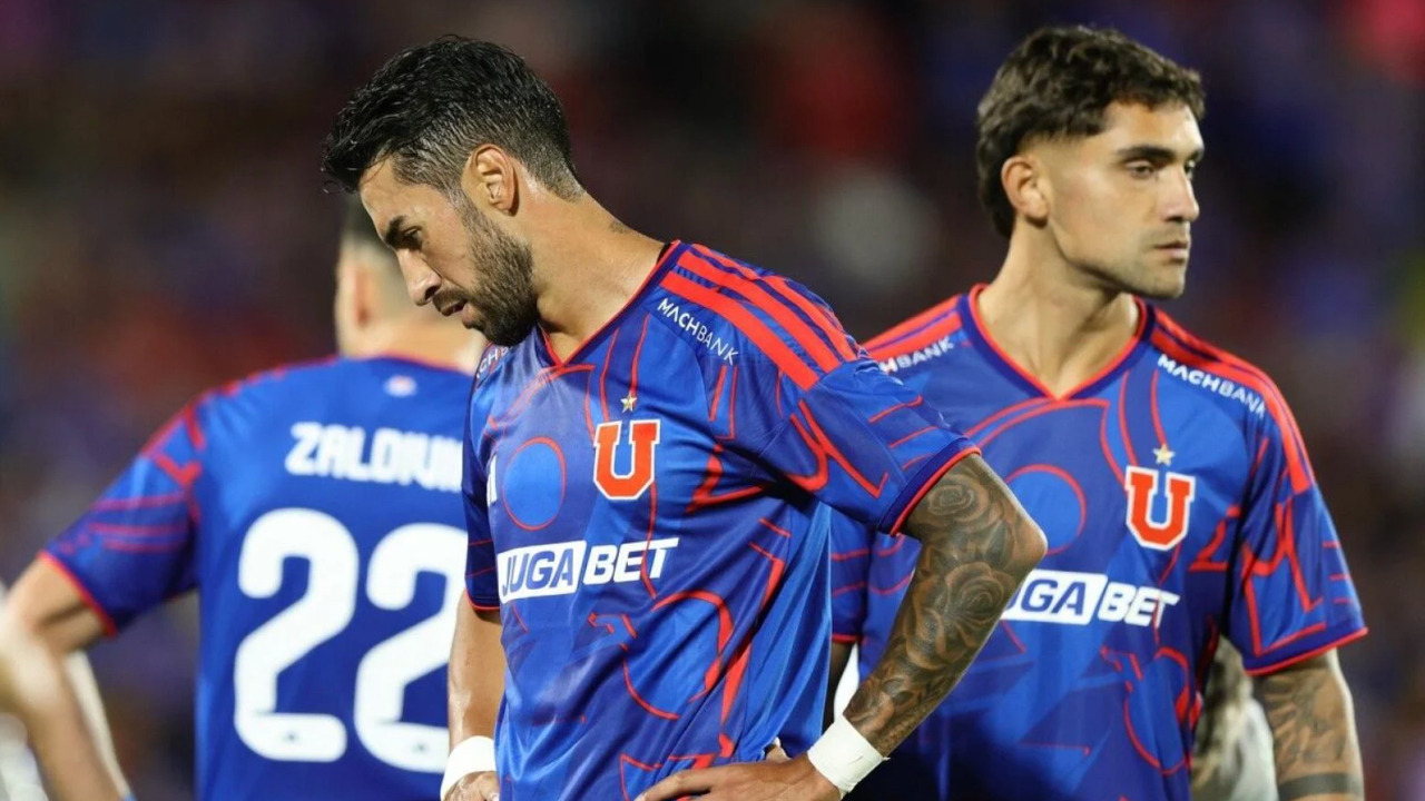 Lucero recibe dura advertencia en la U: “Si no hace 15 goles, para afuera”