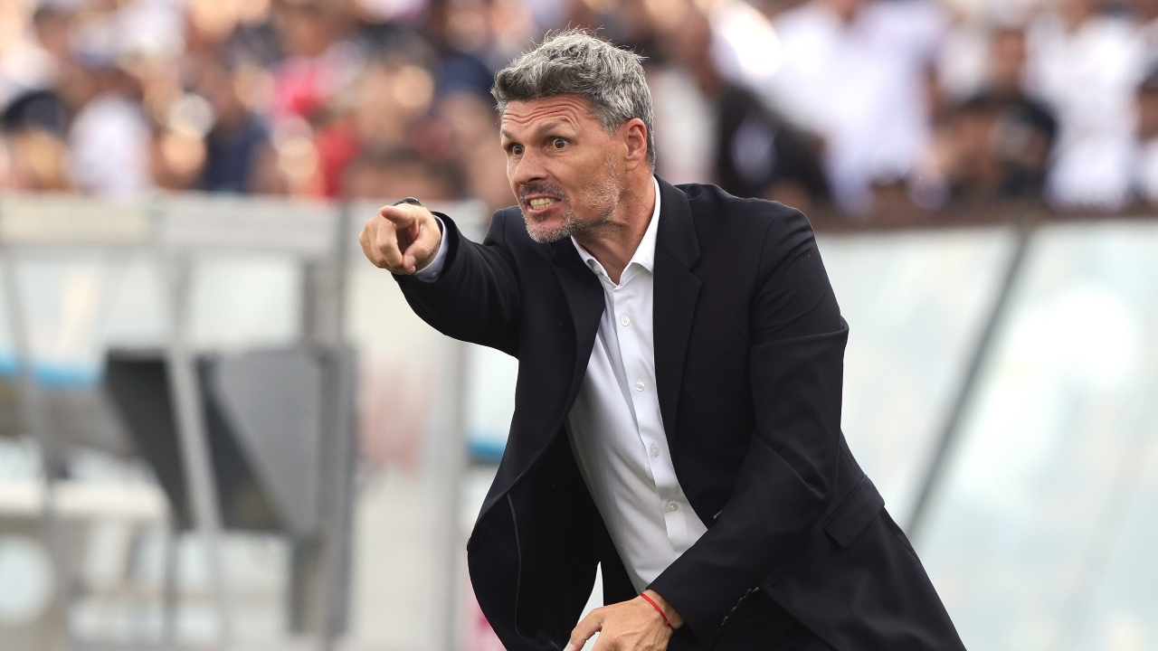 Contra el reloj: Colo Colo va por un “tapado” en Europa a una semana del cierre del mercado de pases