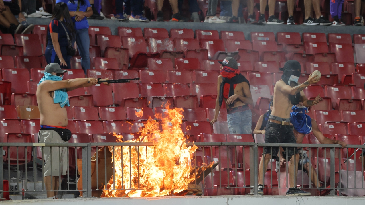Avance en seguridad: U de Chile detecta a hinchas violentos y refuerza castigos
