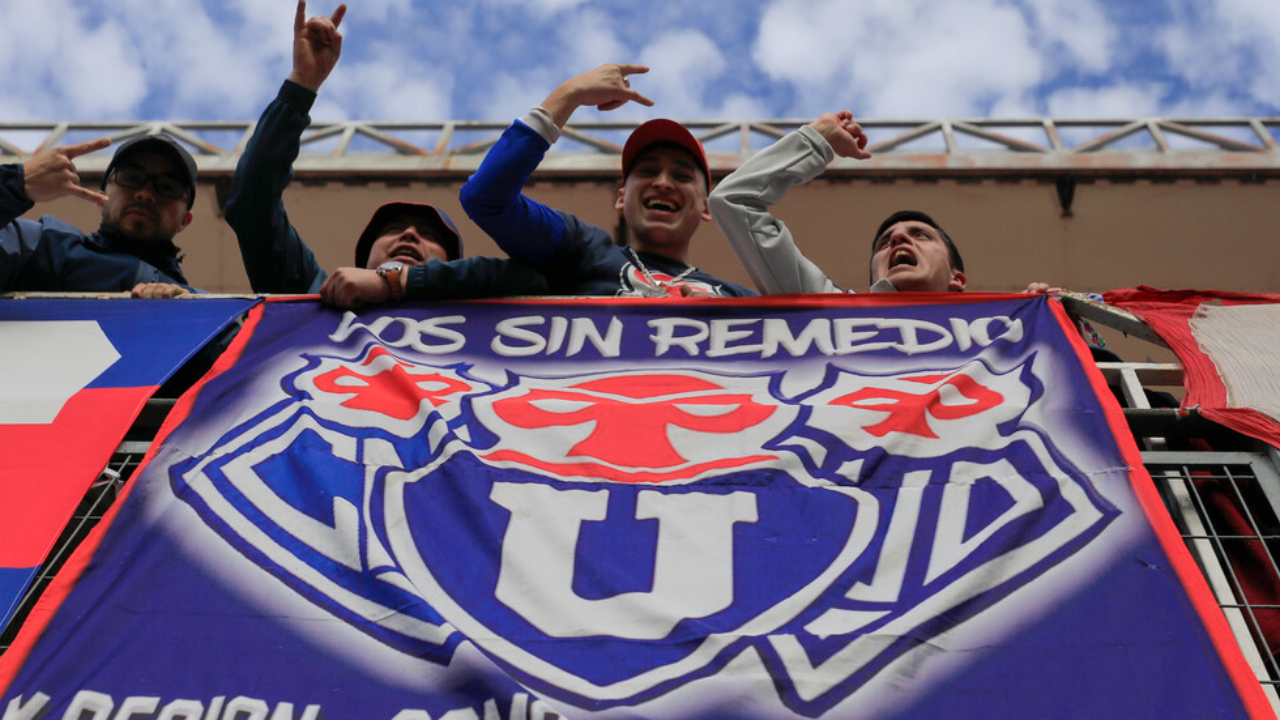 Polémica por el escudo: Azul Azul destapa plan y confirma quién se lo queda