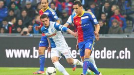 Marcelo Díaz participó de la goleada de FC Basilea sobre el líder Grasshopers