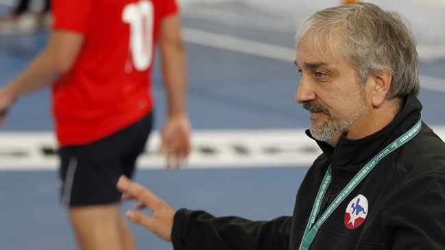 Técnico de Chile adelantó el debut ante Macedonia por el Mundial de Balonmano