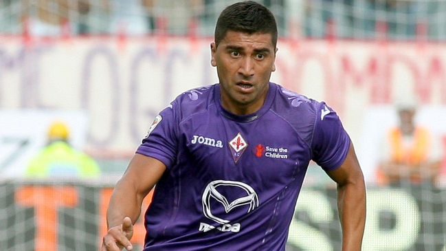 David Pizarro vio desde el banco de suplentes empate entre Fiorentina y Napoli