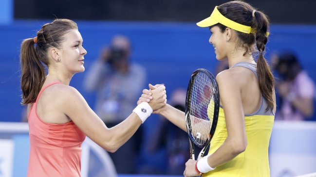 Agnieszka Radwanska superó a Ana Ivanovic y avanzó a cuartos de final en Australia