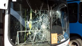 Casi 40 buses del Transantiago resultaron dañados en ataques tras la "Noche Alba"