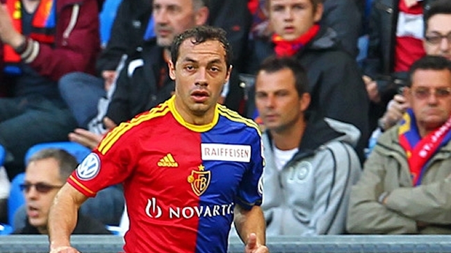 Marcelo Díaz fue titular en sufrida victoria de FC Basilea en la Superliga suiza
