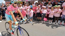 Colombiano Urán ganó la primera etapa de montaña en el Giro