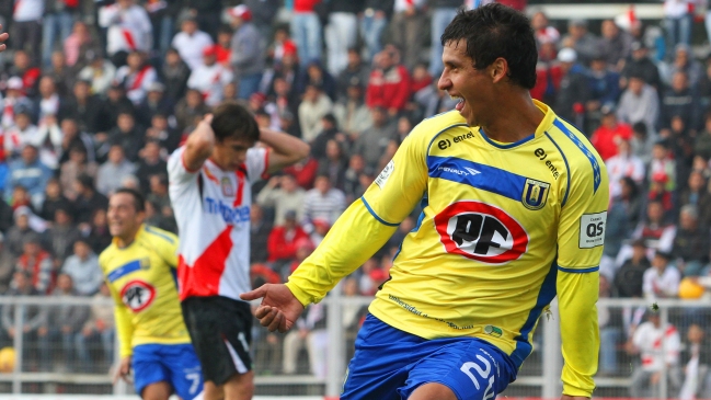 Curicó Unido y U. de Concepción definen al campeón de la Primera B